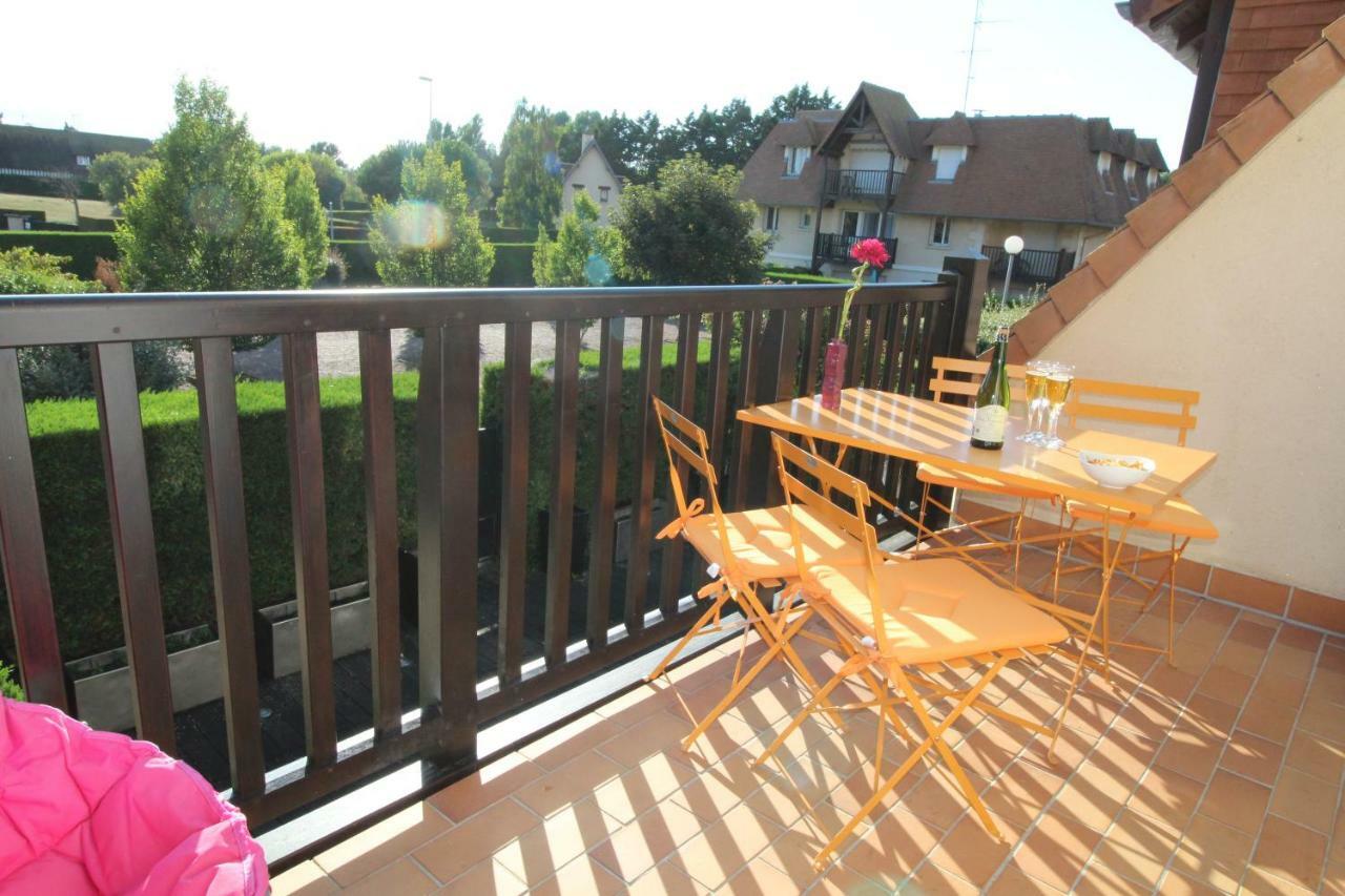 Cadre Exceptionnel: Duplex Classe 4**** Tennis, Piscine, Parking, Linge Inclus, Wifi, Materiel Bebe, Proximite Centre Довіль Екстер'єр фото