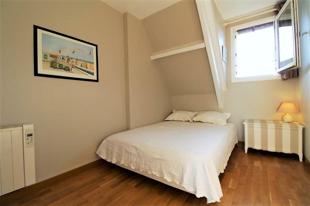 Cadre Exceptionnel: Duplex Classe 4**** Tennis, Piscine, Parking, Linge Inclus, Wifi, Materiel Bebe, Proximite Centre Довіль Екстер'єр фото