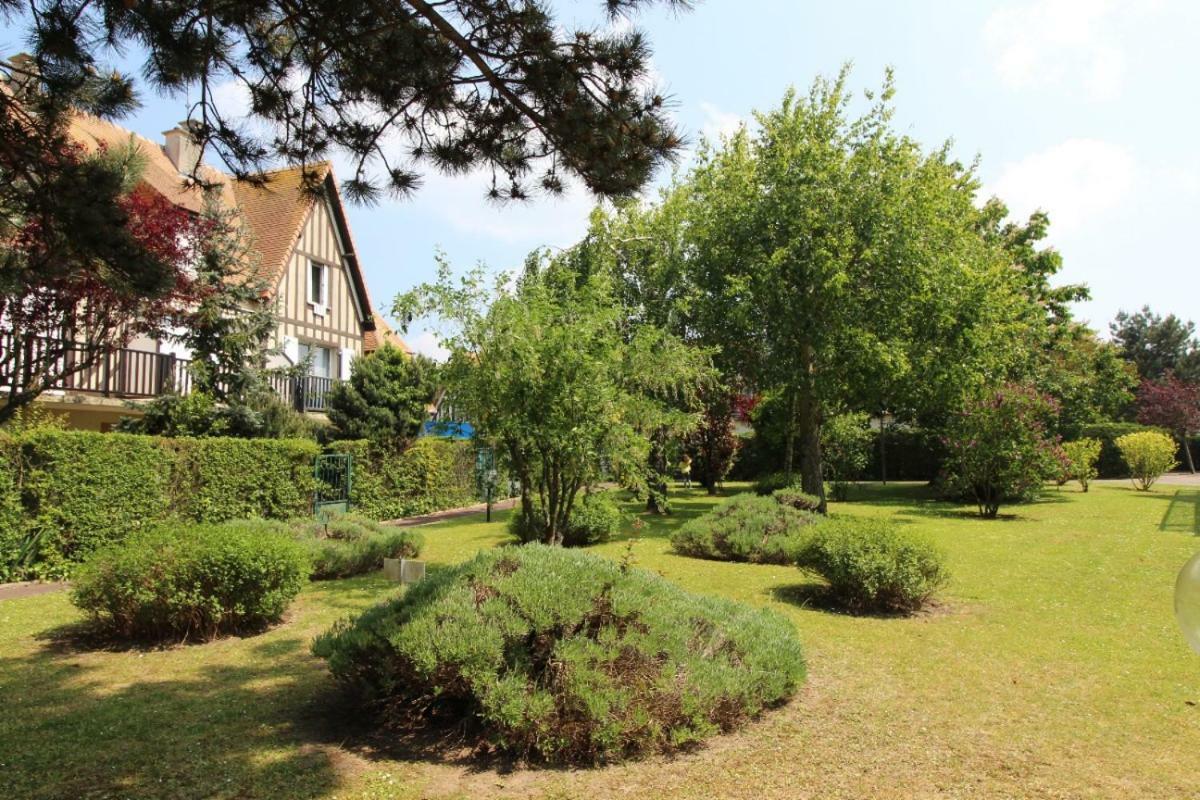 Cadre Exceptionnel: Duplex Classe 4**** Tennis, Piscine, Parking, Linge Inclus, Wifi, Materiel Bebe, Proximite Centre Довіль Екстер'єр фото